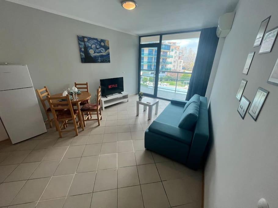 Large Apartment In Slantschew brjag Exterior foto